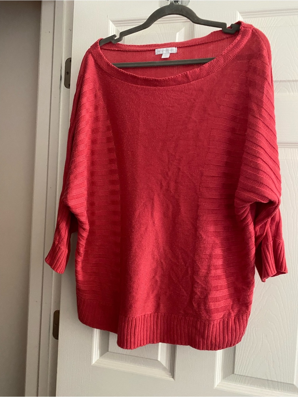 New York & Company Scoop-Neck Lightweight Knit Sweater- XL
